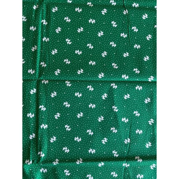 Christmas Fabric for quilting /white doves/ - Picture 2 of 3